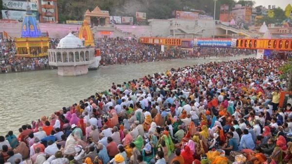 ಕುಂಭಮೇಳಕ್ಕೆ ಜಮಾಯಿಸಿದ ಲಕ್ಷಾಂತರ ಜನ; ಎರಡೇ ದಿನದಲ್ಲಿ ಕೊರೊನಾ ಏರಿಕೆ