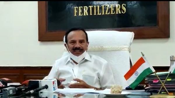 ''ಕುಮಾರಸ್ವಾಮಿಗೆ ರಸಗೊಬ್ಬರ ಸಬ್ಸಿಡಿಯ ಎಬಿಸಿಡಿ ಗೊತ್ತಿಲ್ಲ''