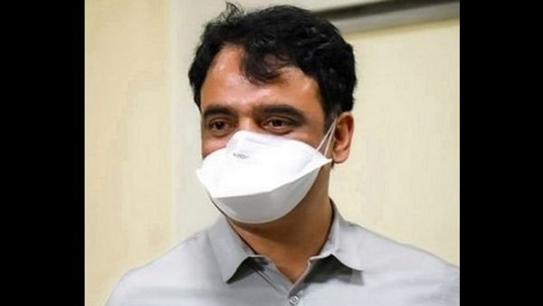 ರಾಜ್ಯದ ಕೊರೊನಾ ಪರಿಸ್ಥಿತಿ ಕುರಿತು ರಾಜ್ಯಪಾಲರಿಗೆ ಡಿಸಿಎಂ ವಿವರಣೆ