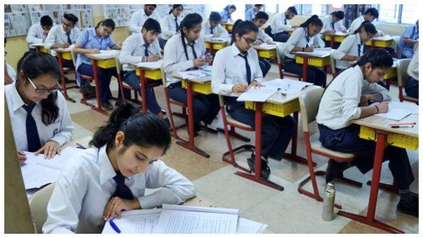 CBSE: 12ನೇ ತರಗತಿ ವಿದ್ಯಾರ್ಥಿಗಳ ಪರೀಕ್ಷೆ ರದ್ದು ಮಾಡಲ್ಲ