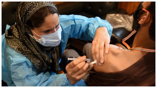 ಬೊಂಬಾಟ್ ಸುದ್ದಿ: ಕೊರೊನಾ ಲಸಿಕೆ ಹಾಕಿಸಿಕೊಂಡರೆ 8.40 ಕೋಟಿ ರೂ. ಮೌಲ್ಯದ ಮನೆ ಉಚಿತ!