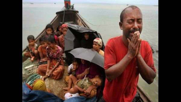 ಪ್ಲೀಸ್, ಬದುಕಲು ನಮಗೆ ಜಾಗ ಕೊಡಿ..! ಭಾರತಕ್ಕೆ ಓಡಿ ಬಂದ ಮ್ಯಾನ್ಮಾರ್ ಜನ..!