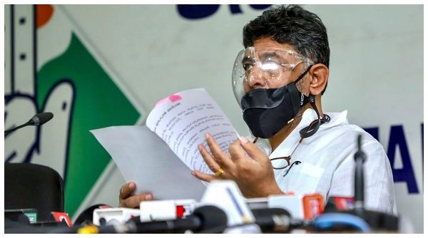 ಕೊರೊನಾ ಎರಡನೇ ಅಲೆಯಲ್ಲಿ ಸತ್ತವರೆಷ್ಟು? ಆತಂಕಕಾರಿ ಮಾಹಿತಿ ಹಂಚಿಕೊಂಡ ಡಿ.ಕೆ. ಶಿವಕುಮಾರ್!