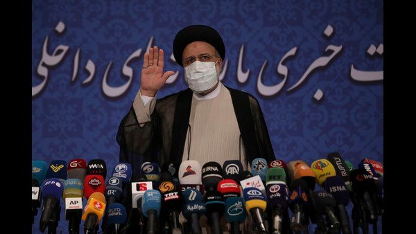 ಅಬ್ಬಾ ಜಸ್ಟ್ ಮಿಸ್! ಹೆಚ್ಚು-ಕಮ್ಮಿ ಆಗಿದ್ರೆ ಇರಾನ್ ಪೂರ್ತಿ ಉಡೀಸ್!