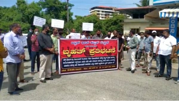 ಮಸೀದಿ ಜಾಗ ವಾಪಸ್ ಪಡೆದ ಸರ್ಕಾರ: ಮುಸ್ಲಿಂ ಸಂಘಟನೆಗಳಿಂದ ತೀವ್ರ ವಿರೋಧ