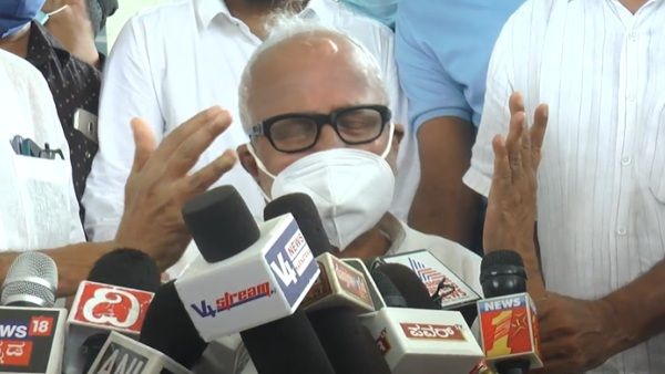 ಆಸ್ಕರ್ ಫರ್ನಾಂಡೀಸ್ ಆರೋಗ್ಯ ವಿಚಾರಿಸಿದ ಜನಾರ್ದನ ಪೂಜಾರಿ