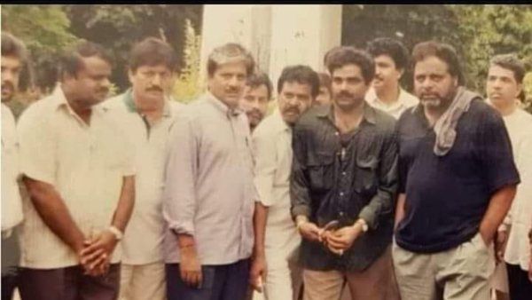 ಕೈ ಕಟ್ಟಿ ನಿಂತ ಫೋಟೋ ವೈರಲ್; ಎಚ್‌ಡಿಕೆ ಹೇಳಿದ್ದೇನು?