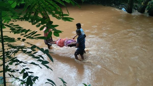 ವಿಡಿಯೋ; ಸಚಿವರ ತವರು ಕ್ಷೇತ್ರ ಸುಳ್ಯದಲ್ಲಿ ಇದೆಂಥ ಸ್ಥಿತಿ?