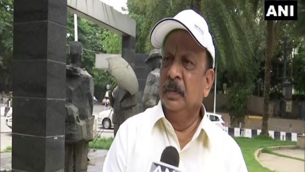 ಐಎಂಎ ಹಗರಣ: ಬೇಗ್ ಆಸ್ತಿ ಜಪ್ತಿ ಮಾಡಿಲ್ಲವೇಕೆ, ಹೈಕೋರ್ಟ್ ಗರಂ