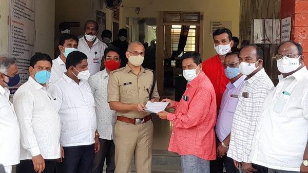 ಶಿವಮೊಗ್ಗ: ಸಚಿವ ಈಶ್ವರಪ್ಪ ವಿರುದ್ಧ ದೂರು, ಕೂಡಲೇ ಬಂಧನಕ್ಕೆ ಆಗ್ರಹ