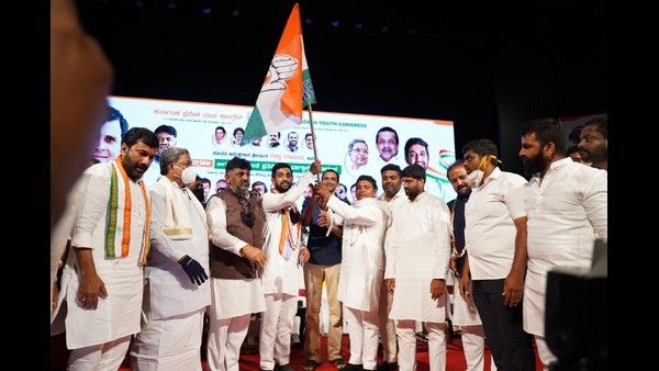 ಕೊನೆಗೂ ಯುವ ಕಾಂಗ್ರೆಸ್ ಅಧ್ಯಕ್ಷರಾಗಿ ಅಧಿಕಾರ ಸ್ವೀಕರಿಸಿದ ರಕ್ಷಾ ರಾಮಯ್ಯ!