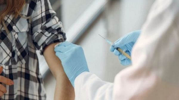 ಭಾರತದಲ್ಲಿ ವಿದೇಶಿ ಪ್ರಜೆಗಳಿಗೆ ಕೊರೊನಾ ಲಸಿಕೆ ನೀಡಲು ಅನುಮತಿ