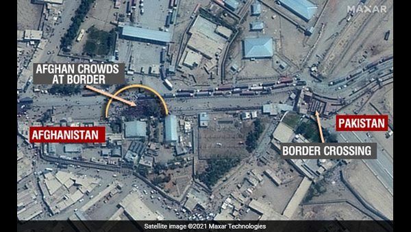 ಉಪಗ್ರಹದ ಚಿತ್ರ: ಪಾಕ್ ಗಡಿಯಲ್ಲಿ ನಿಂತ ಸಾವಿರಾರು ಅಫ್ಘನ್ನರು!