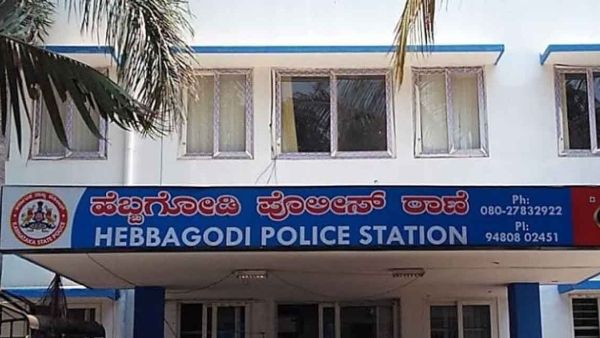 ಹೆಬ್ಬಗೋಡಿ ಪೊಲೀಸರ ದೌರ್ಜನ್ಯ ವೈರಲ್ ವಿಡಿಯೋ: ಸುಮೊಟೋ ಕೇಸು ದಾಖಲು