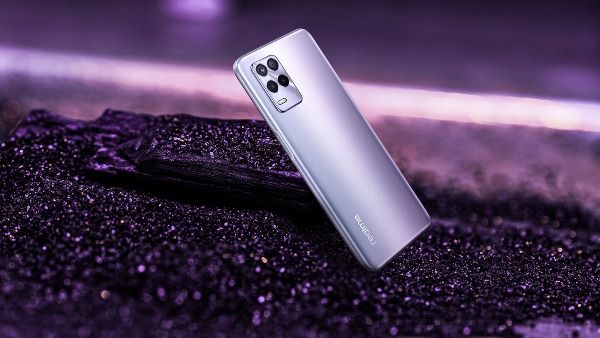 ರಿಯಲ್‌ಮೀ 8 ಎಸ್ 5 ಜಿ, ಬ್ಲೂಟೂತ್ ಸ್ಪೀಕರ್‌ ಮಾರುಕಟ್ಟೆಗೆ