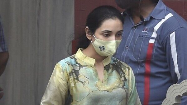 'ನಾನು 2 ಶಿಶುಗಳ ತಾಯಿ': ವಿಚಾರಣೆಗೆ ವಿನಾಯಿತಿ ಕೋರಿ ಅಭಿಷೇಕ್‌ ಬ್ಯಾನರ್ಜಿ ಪತ್ನಿ ಮನವಿ