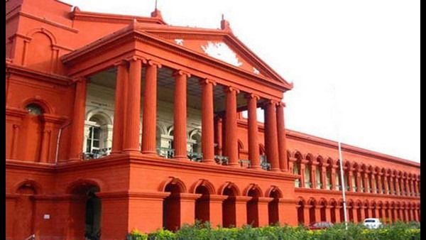 ಉಡುಪಿ ಶಿರೂರು ಮಠಕ್ಕೆ ಬಾಲ ಉತ್ತರಾಧಿಕಾರಿ ವಿವಾದ: ಹೈಕೋರ್ಟ್ ಅಪ್ಡೇಟ್ಸ್