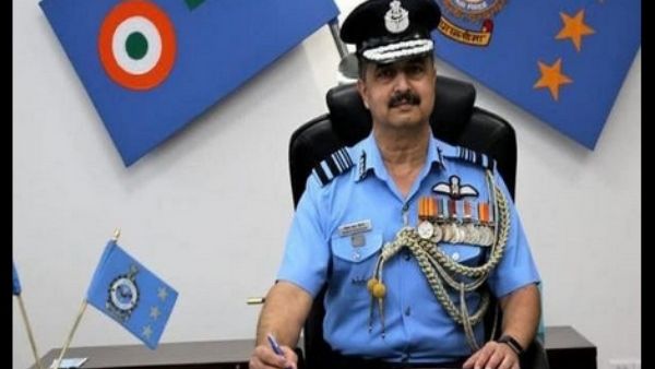 ಭಾರತೀಯ ವಾಯುಪಡೆ ನೂತನ ಮುಖ್ಯಸ್ಥರಾಗಿ ವಿ. ಆರ್‌. ಚೌಧರಿ ಅಧಿಕಾರ ಸ್ವೀಕಾರ