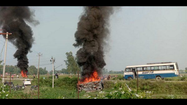 ಲಖಿಂಪುರ್ ಖೇರಿ ಹಿಂಸಾಚಾರ: ಇಬ್ಬರ ಬಂಧನ, ಕೇಂದ್ರ ಸಚಿವರ ಮಗ ನಾಪತ್ತೆ