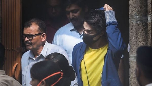 ಇತರೆ ಕೈದಿಗಳ ಜತೆ ಬಿಡುಗಡೆಯಾಗಲಿದ್ದಾರೆ ಆರ್ಯನ್ ಖಾನ್