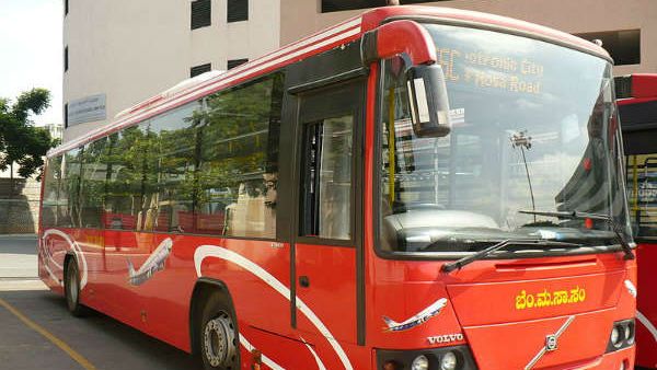 ಬೆಂಗಳೂರು: ಬೇಡಿಕೆ ಹೆಚ್ಚಾದ ಹಿನ್ನೆಲೆ ವಿಮಾನ ನಿಲ್ದಾಣಕ್ಕೆ ಎಸಿ ಬಸ್ ಸಂಚಾರ ಹೆಚ್ಚಳ