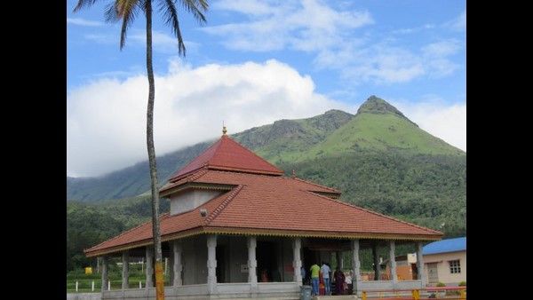 ನ.3ರಿಂದ ದೇವಿರಮ್ಮ ಬೆಟ್ಟದಲ್ಲಿ ದೀಪೋತ್ಸವ: ಕೋವಿಡ್ ಮಾರ್ಗಸೂಚಿ ಅನ್ವಯ