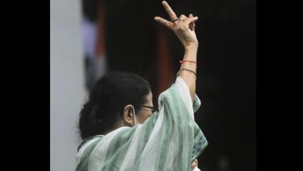 ಮಮತಾ ಬ್ಯಾನರ್ಜಿಗೆ ಭಾರೀ ಅಂತರದಿಂದ ಗೆಲುವು ನಿಶ್ಚಿತ; ಟಿಎಂಸಿ ಭವಿಷ್ಯ