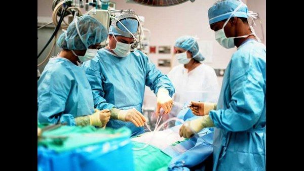 ಕಿಡ್ನಿ ತೆಗೆದು ವೈದ್ಯನ ಯಡವಟ್ಟು; 11 ಲಕ್ಷ ಪರಿಹಾರಕ್ಕೆ ಆದೇಶ!