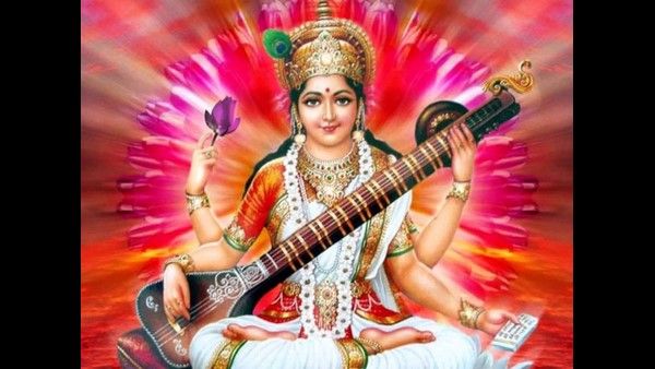 ನವರಾತ್ರಿ 2021: ವಿದ್ಯಾದೇವಿ ಸರಸ್ವತಿ ಪೂಜಾ ವಿಧಿ ವಿಧಾನ 