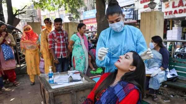 ಖಾಸಗಿ ಆಸ್ಪತ್ರೆ ಓಪಿಡಿಗೆ ಬರುವವರಿಗೆ ಶೀತಜ್ವರ, ಉಸಿರಾಟದ ಸಮಸ್ಯೆ ಇದ್ದರೆ ಕೋವಿಡ್ ಪರೀಕ್ಷೆ ಕಡ್ಡಾಯ