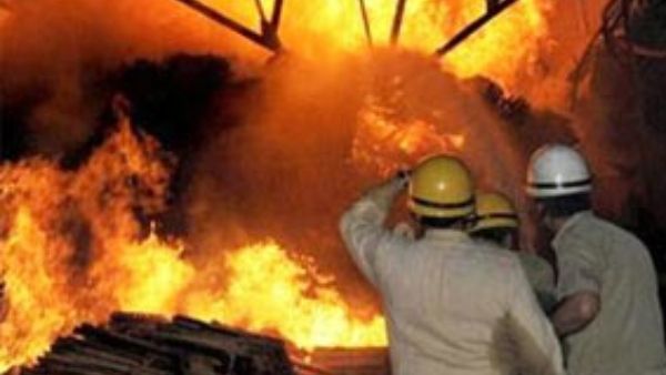 ಬೆಂಗಳೂರಿನ ಕೆಮಿಕಲ್ ಫ್ಯಾಕ್ಟರಿಯಲ್ಲಿ ತಡರಾತ್ರಿ ಅಗ್ನಿ ಅವಘಡ