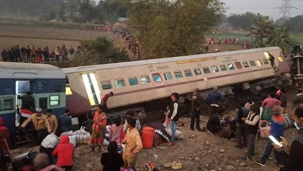 Breaking: ಹಳಿ ತಪ್ಪಿದ ಗುವಾಹಟಿ-ಬಿಕಾನೇರ್ ಎಕ್ಸ್‌ಪ್ರೆಸ್ ರೈಲು