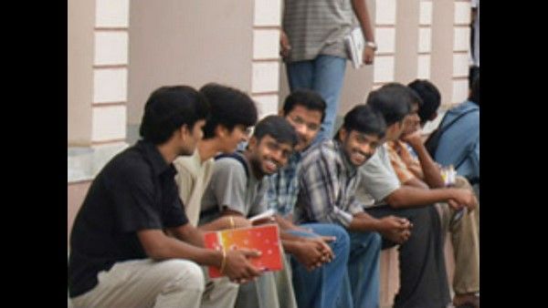 ಫೆ.16ರಿಂದ ಪದವಿ, ಡಿಪ್ಲೋಮಾ ಕಾಲೇಜು ಪುನರಾರಂಭ; ಪದವಿ ಕಾಲೇಜಿಗೆ ಸಮವಸ್ತ್ರ ಕಡ್ಡಾಯವಲ್ಲ