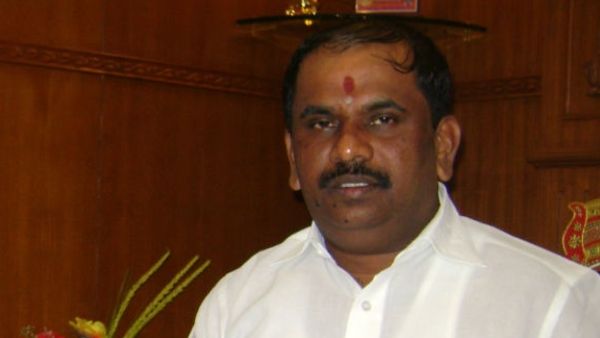 ಹಿಜಾಬ್ ವಿವಾದ: ನಾಡಿನ ಶಾಂತಿ ಕಾಪಾಡಲು ಕರ್ನಾಟಕ ರಕ್ಷಣಾ ವೇದಿಕೆ ಮನವಿ