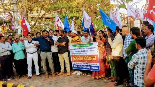 'ಜೈಲಿನಂತೆ ಕಾಲೇಜಿನಲ್ಲೂ ಹಿಂದೂ-ಮುಸ್ಲಿಮರ ನಡುವೆ ಗೋಡೆ ನಿರ್ಮಾಣದ ಯತ್ನ': ಮುನೀರ್‌ ಕಾಟಿಪಳ್ಳ