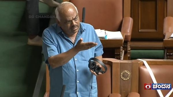 ಮಹಿಳಾ ಮತ್ತು ಮಕ್ಕಳ ಕಲ್ಯಾಣ ಇಲಾಖೆ ಅಧಿಕಾರಿಗಳು ಕಸಾಯಿಖಾನೆ ಕೆಲಸಕ್ಕೂ ನಾಲಾಯಕ್ಕು: ರಮೇಶ್‌ಕುಮಾರ್