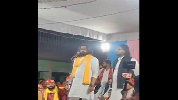 UP Election Result 2022: 'ಮೌ'ನಲ್ಲಿ ತಂದೆಗೆ ಜೈಲು; ಪುತ್ರನಿಗೆ ಮೇಲುಗೈ