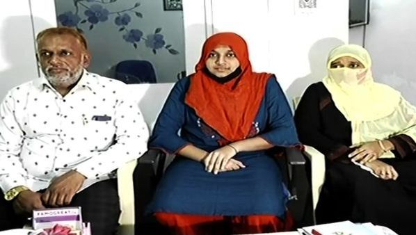 ಉಕ್ರೇನ್ ಸೈನಿಕರು ತಲೆಗೆ ಗನ್ ಇಟ್ಟರು; ಆಯೇಷಾ ಕೌಕಬ್