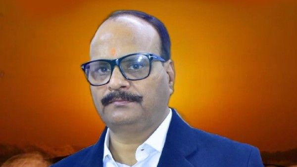 ಯೋಗಿ ಸಂಪುಟ; ಡಿಸಿಎಂ ಬ್ರಜೇಶ್ ಪಾಠಕ್ ಪರಿಚಯ