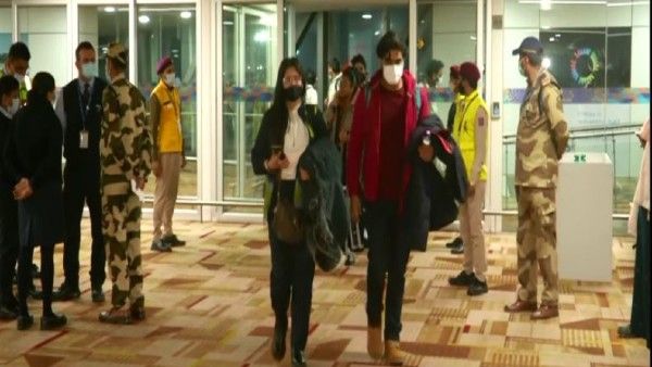 ಆಪರೇಷನ್ ಗಂಗಾ: 200 ಭಾರತೀಯರನ್ನು ಹೊತ್ತು ಹಿಂಡನ್‌ ವಾಯುನೆಲೆಗೆ ಬಂದಿಳಿದ ಐಎಎಫ್‌ನ ಸಿ-17