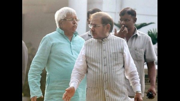 ಬಿಜೆಪಿ ವಿರುದ್ಧ ಹೋರಾಟಕ್ಕೆ ಸಿದ್ಧ; ಎಲ್‌ಜೆಡಿ-ಆರ್‌ಜೆಡಿ ವಿಲೀನ