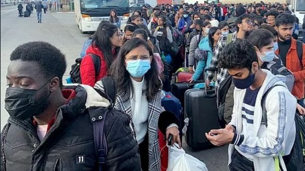 ರಷ್ಯಾ-ಉಕ್ರೇನ್ ಸಮರ: ಜೀವ ಹೋಗುವ ವೇಳೆಯೂ ವರ್ಣಭೇದ ಮಾಡಿ ಬೇಳೆ ಬೇಯಿಸಿಕೊಂಡವರೆಷ್ಟೋ