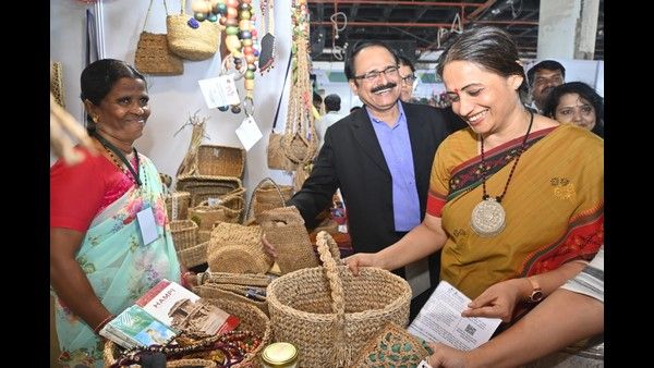 NABARD Grameena Habba 2022 : ನಬಾರ್ಡ್ ಪ್ರಾದೇಶಿಕ ಕಚೇರಿಯಲ್ಲಿ ಗ್ರಾಮೀಣರ ಉತ್ಪನ್ನ ನೋಡ ಬನ್ನಿ!