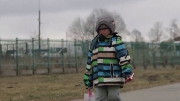 Video: ಉಕ್ರೇನ್ ನೆಲದ ಈ ದೃಶ್ಯ ನೋಡಿದ್ರೆ ಕಣ್ಣೀರು ಕಪಾಳಕ್ಕೆ ಬರುತ್ತೆ!