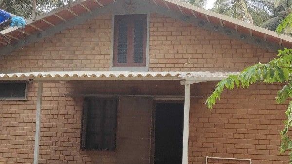 ಮೈಸೂರು; ಕೇವಲ ಮಣ್ಣಿನಿಂದಲೇ ನಿರ್ಮಾಣವಾಗುತ್ತಿದೆ ‘ಪರಿಸರ ಸ್ನೇಹಿ ಮನೆ’