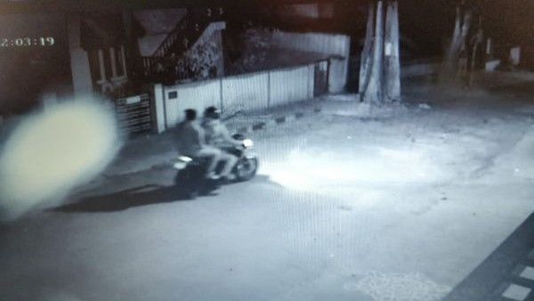 ಚಟಗಳ ಹಾದಿಯನ್ನು ತುಳಿದ- ಸರಳುಗಳನ್ನು ಮುರಿದ- ಪೊಲೀಸರಿಗೆ ಸಿಕ್ಕಿಬಿದ್ದ..