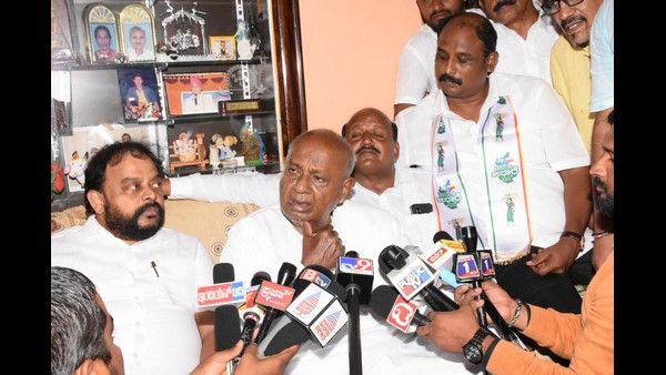 ರಾಜಕಾರಣದಲ್ಲಿ ಸತ್ಯವಂತರು ಯಾರಿದ್ದಾರೆ?; ಮಾಜಿ ಪ್ರಧಾನಿ ದೇವೇಗೌಡ ಪ್ರಶ್ನೆ