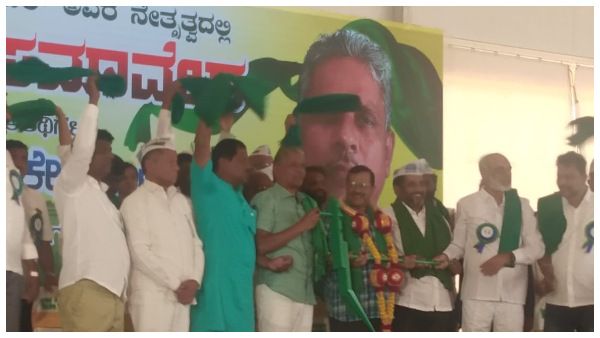 Breaking: ರೈತರನ್ನು ಬದುಕಲು ಬಿಡಿ, ಇನ್ಮುಂದೆ ನಿಮ್ಮ ಆಟ ನಡೆಯಲ್ಲ: ಕೋಡಿಹಳ್ಳಿ ಚಂದ್ರಶೇಖರ್ ಗುಡುಗು