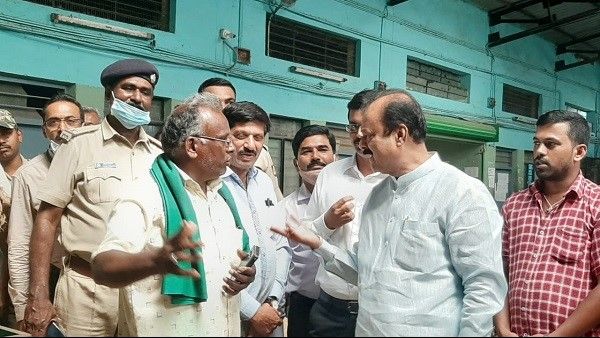 ರಾಮನಗರದಲ್ಲಿ ಹೈಟೆಕ್ ರೇಷ್ಮೆ ಮಾರುಕಟ್ಟೆಗೆ ಶಂಕುಸ್ಥಾಪನೆ, ಶೀಘ್ರವೇ ಚಾಲನೆ: ನಾರಾಯಣಗೌಡ