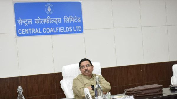 ಕಲ್ಲಿದ್ದಲು ಕೊರತೆ ಆತಂಕ: ಜಾರ್ಖಂಡ್‌ನಲ್ಲಿ ಜೋಶಿ ಸಭೆ